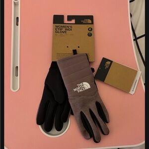 The North Face Women's Etip Indi Gloves - Black and Gray
